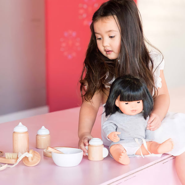 Make Me Iconic Doll Accessories Set ⭐️