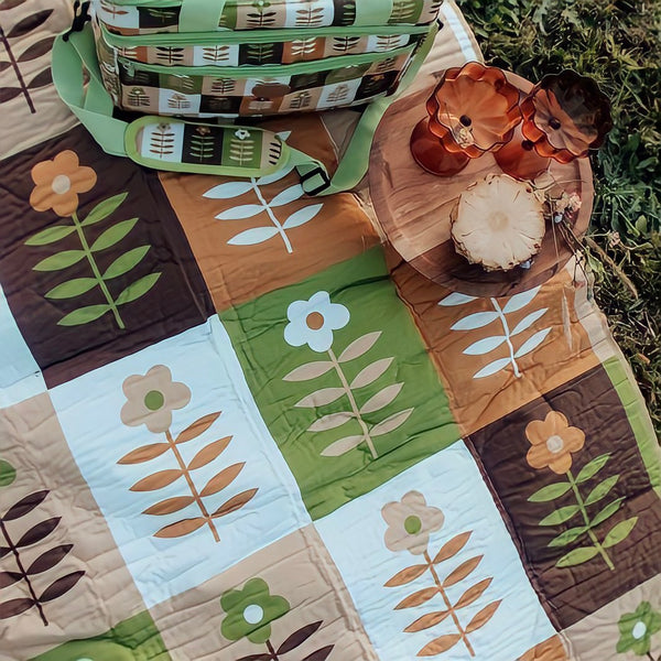 The Young Folk Collective Water-Resistant Picnic Mat | Daisy Chain ⭐️